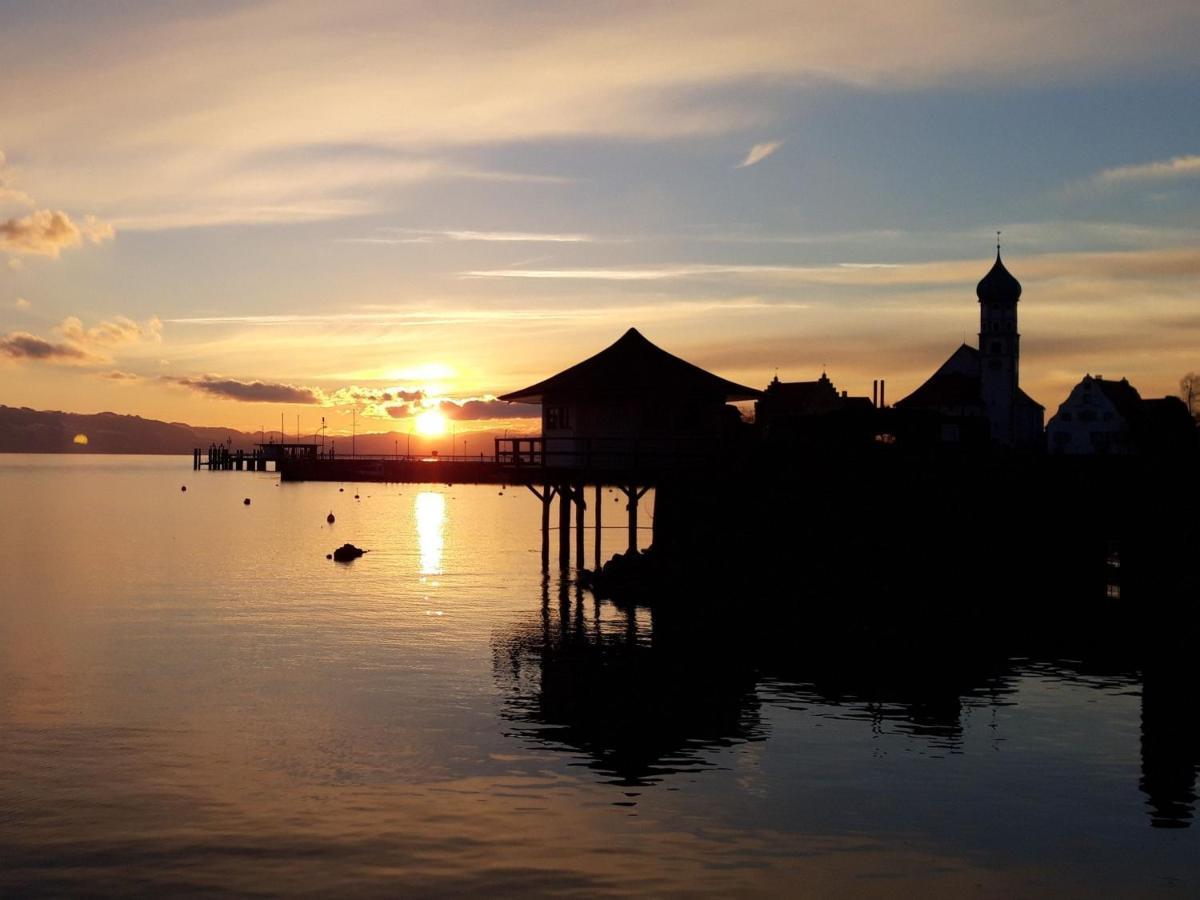 Apartments Fischerklause Am Bodensee Wasserburg Exterior foto